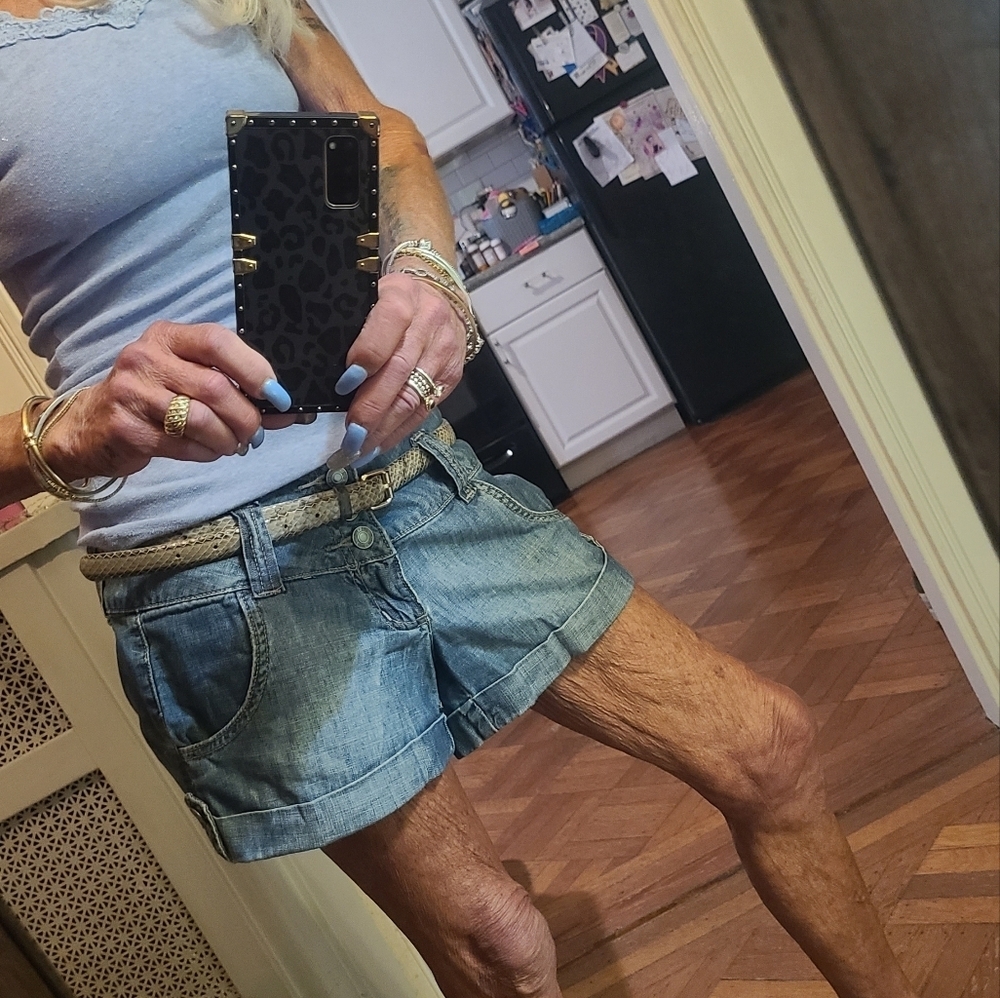 Jean Shorts W Cuff, Low Rider SZ 27 - Picture 4 of 10